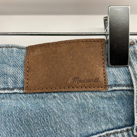 Madewell Women's The Perfect Vintage Jean with busted knee - Light Wash - 23T - Picture 7 of 10